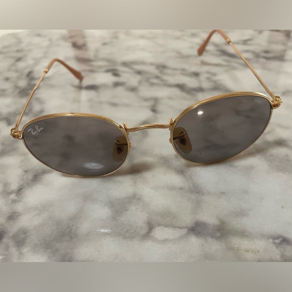 Ray-Ban Sun glasses